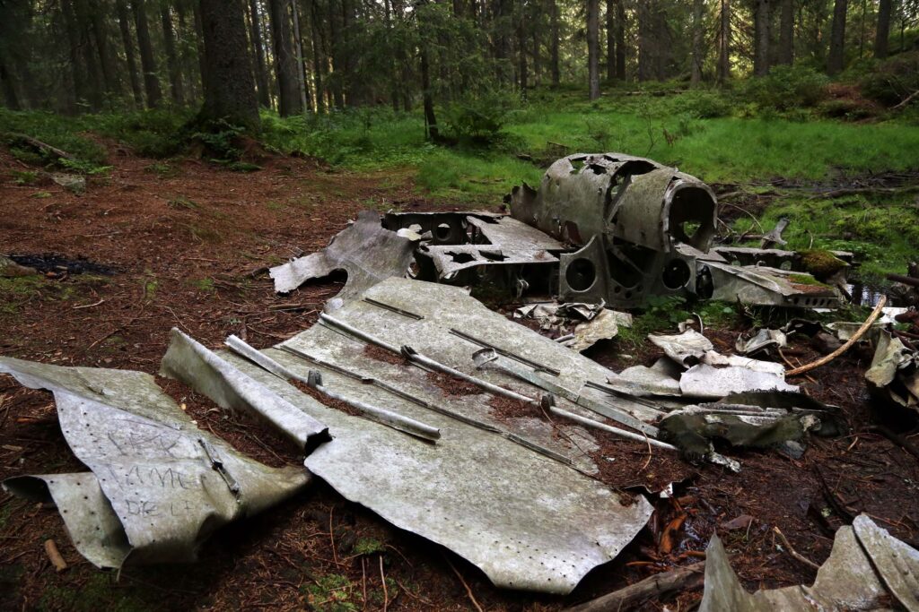 Restene av et tysk bombefly, ved Hansakollen i Maridalen i Nordmarka.