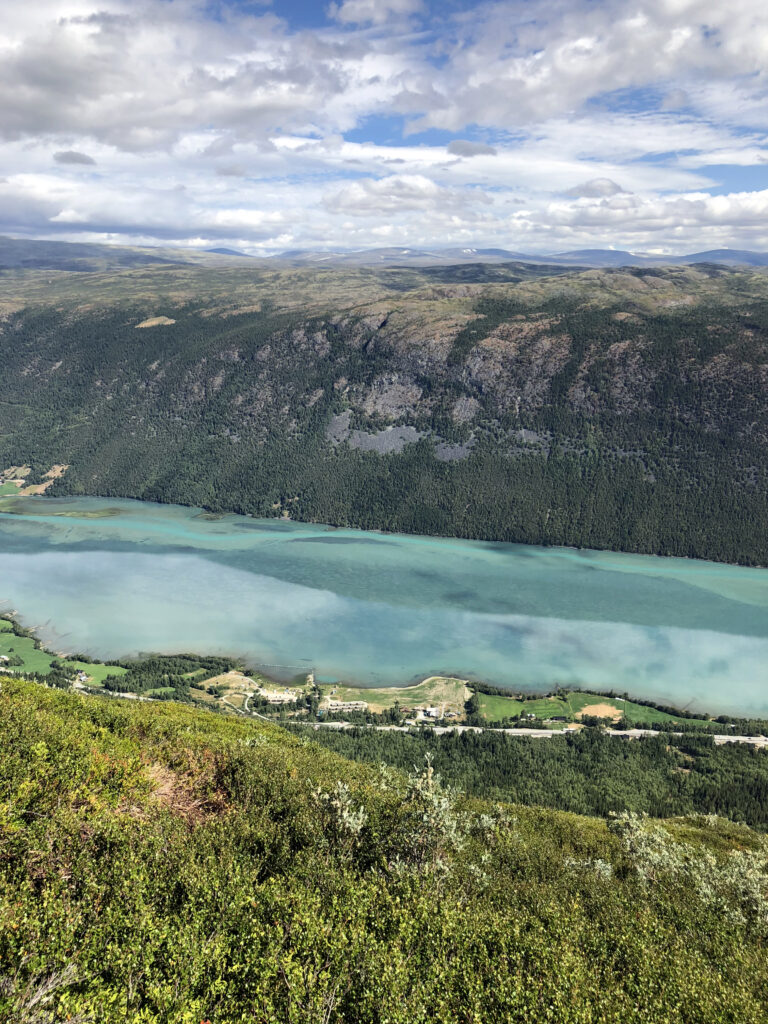 Ned mot utgangspunktet Nissegården.