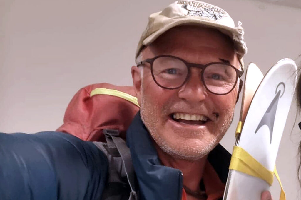 Stein P. Aasheim på sykehus etter et fall i fjellet